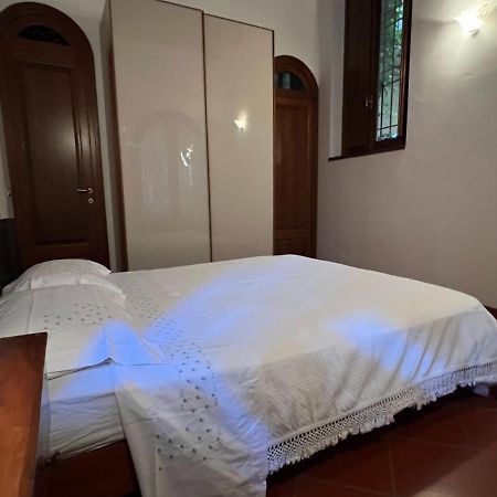 Ca' Isora Apartment Мантова Екстериор снимка